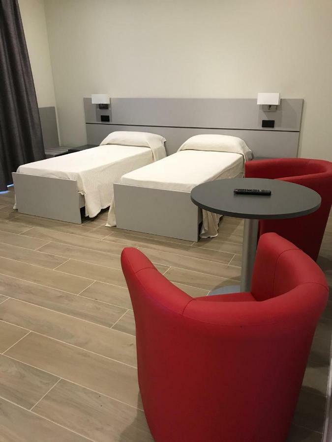 Roma Rooms Ancona Exterior photo